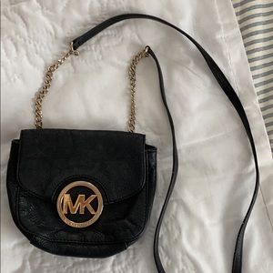 Michael Kors cross body purse